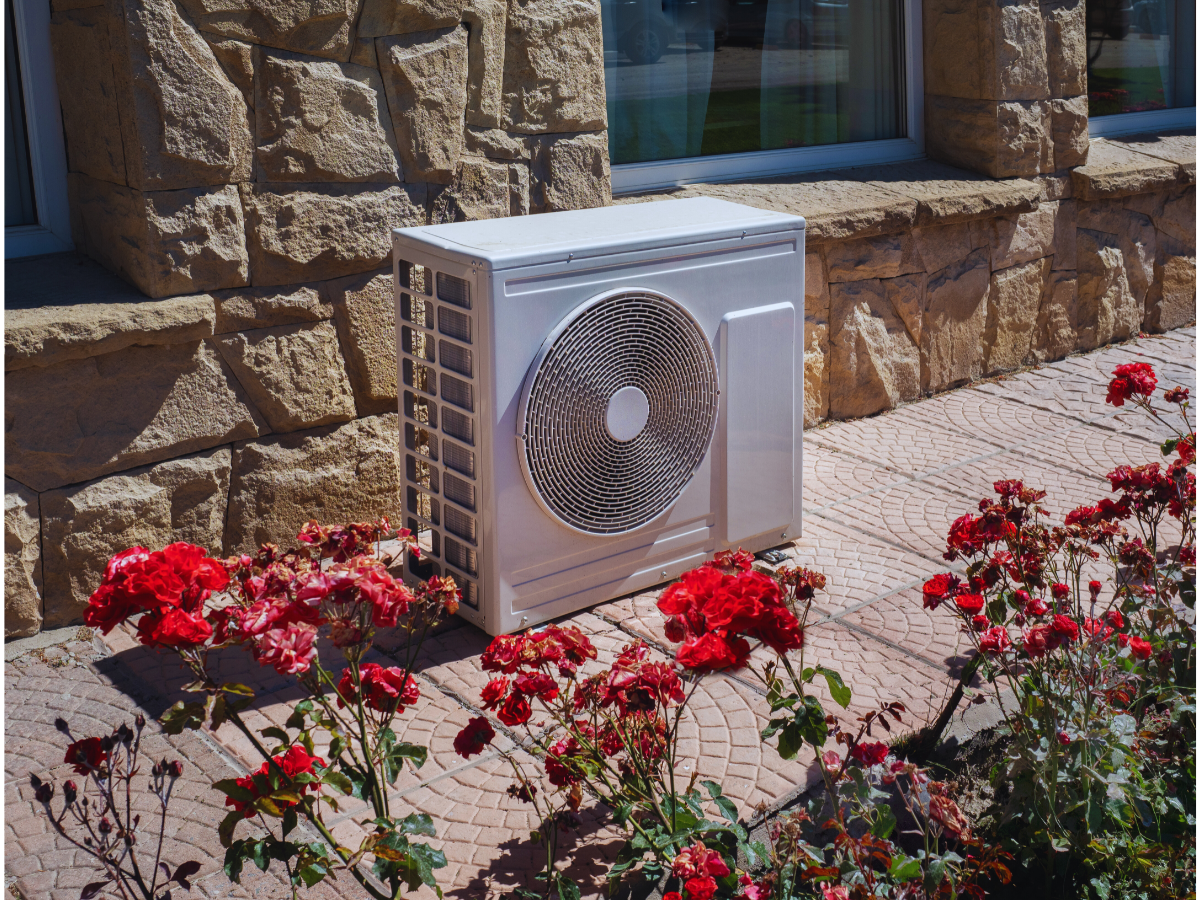 heat pump outside Niceville, FL home